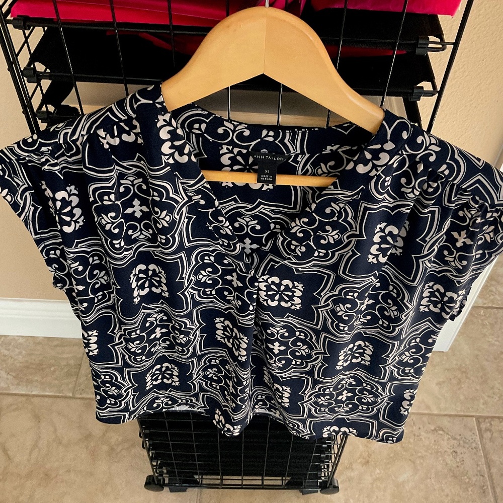 Ann Taylor, extra small, blouse